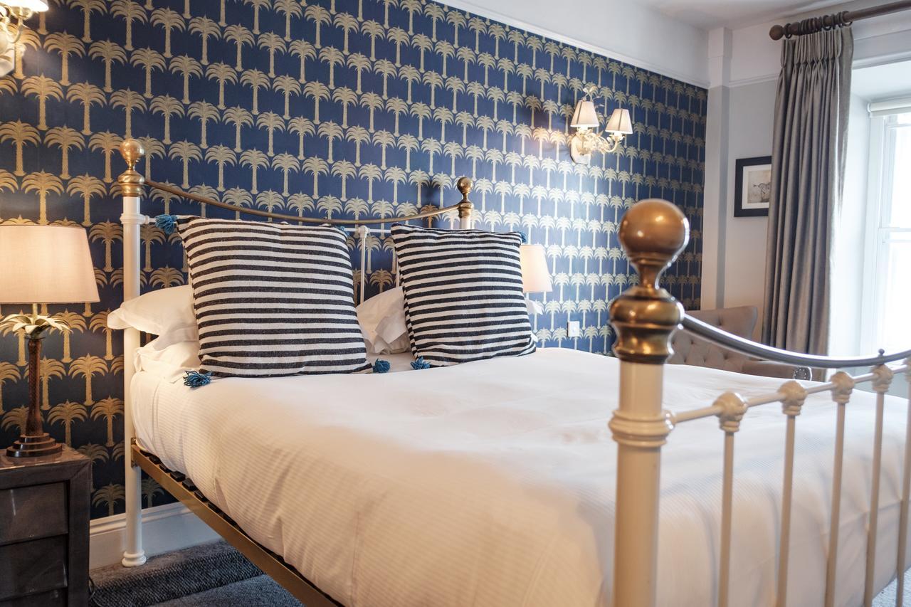 The Bull Hotel บริดพอร์ต ภายนอก รูปภาพ