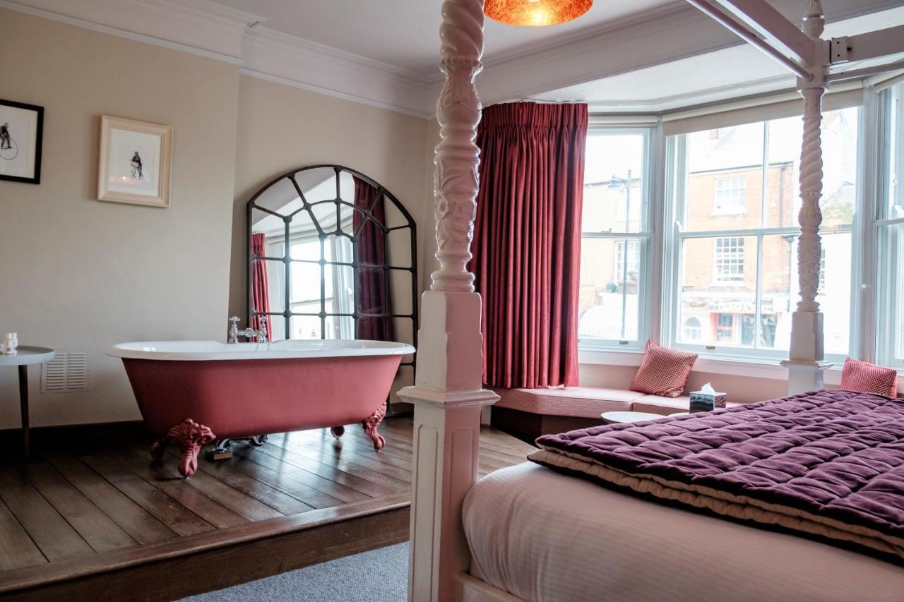 The Bull Hotel บริดพอร์ต ภายนอก รูปภาพ