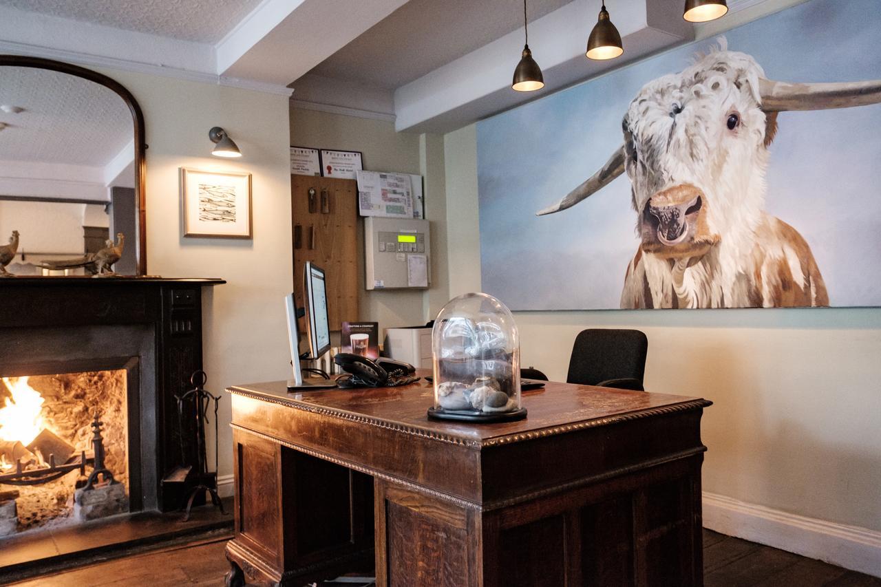 The Bull Hotel บริดพอร์ต ภายนอก รูปภาพ